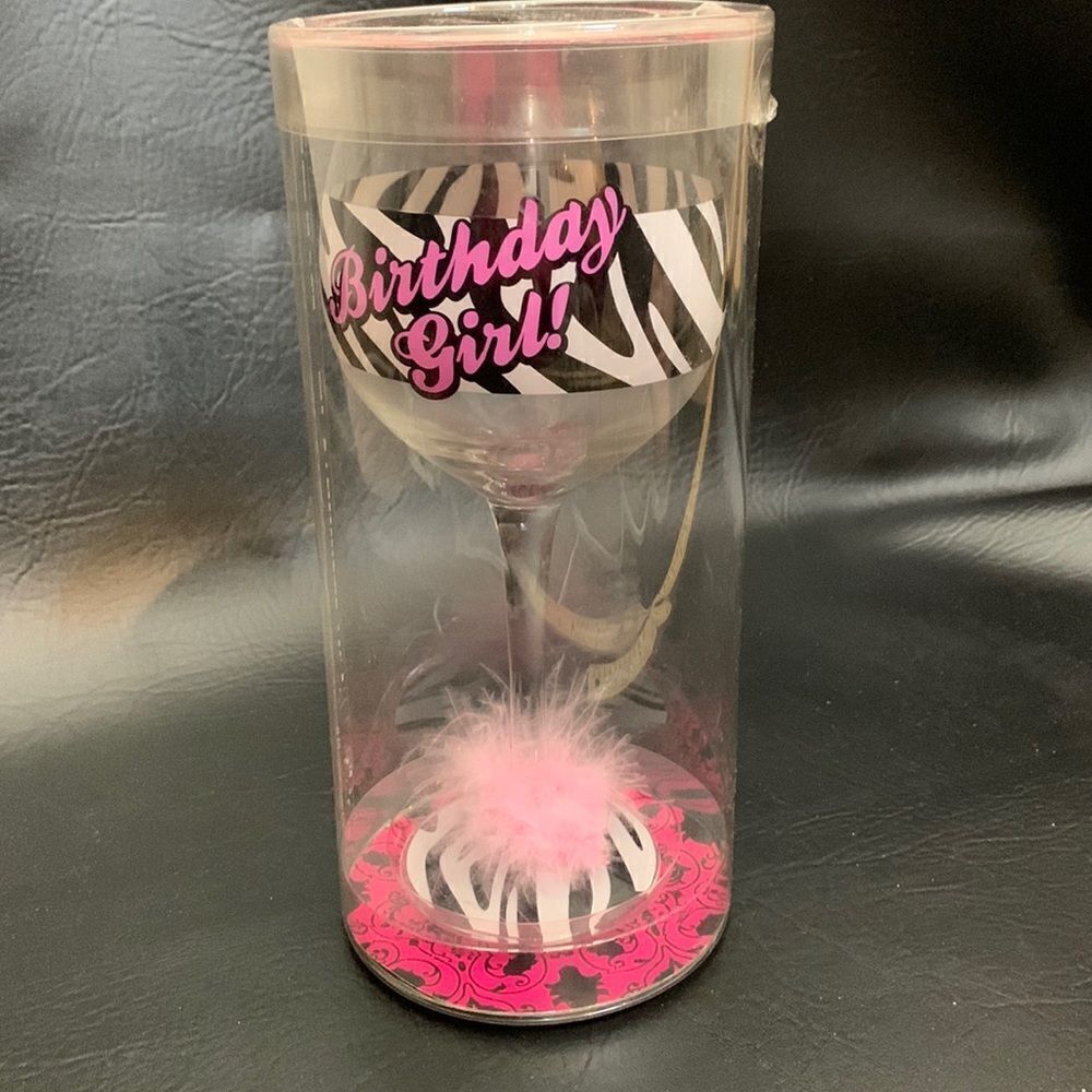 Minx Collector’s Birthday Girl Wine Glass 13 Oz Black White Pink Fur Wrap Stem